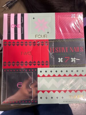 Scanned item Advent Calender Beauty — Big Savings Outlet Mesa AZ