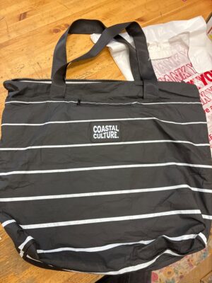 Coastal Culture Striped Zippered Tote Bag — Big Savings Outlet Mesa AZ