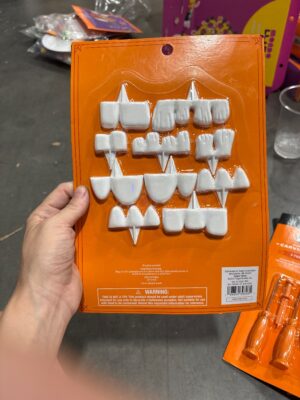 Hyde and Eek! Boutique Pumpkin Silly Teeth Push-In Kit — Big Savings Outlet Mesa AZ