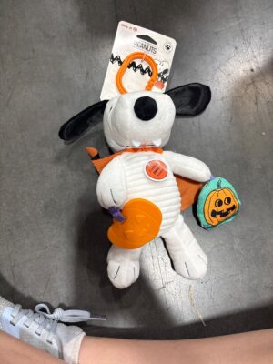 Peanuts Snoopy Halloween Vampire Plush Bag Clip — Big Savings Outlet Mesa AZ