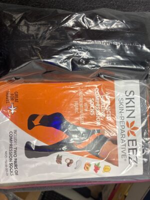 SKIN-EEZ Advanced Healing Compression Socks with Nutrient Infused Fabric, 2 Pairs, Black, Small/Medium — Big Savings Outlet Mesa AZ